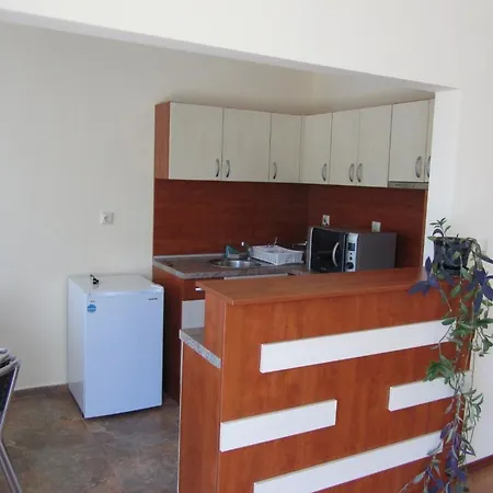Lilia 4* Nessebar