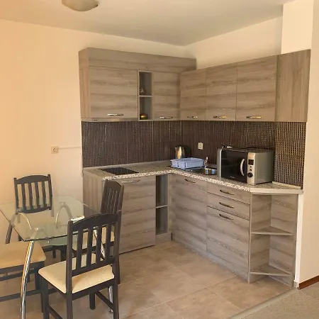 Lilia Konukevi Misivri