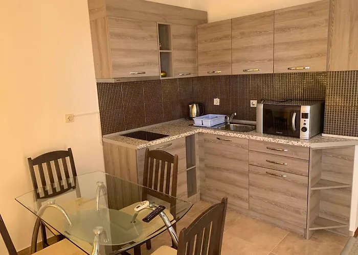 Lilia Gæstehus Nessebar